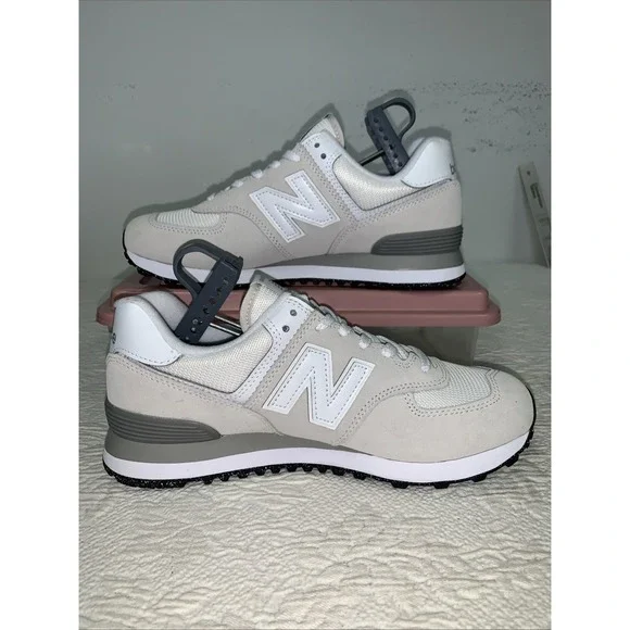 women new balance classic 574 Sz 10 wl574evw used no box Mens 8.5 NICE - Picture 1 of 9